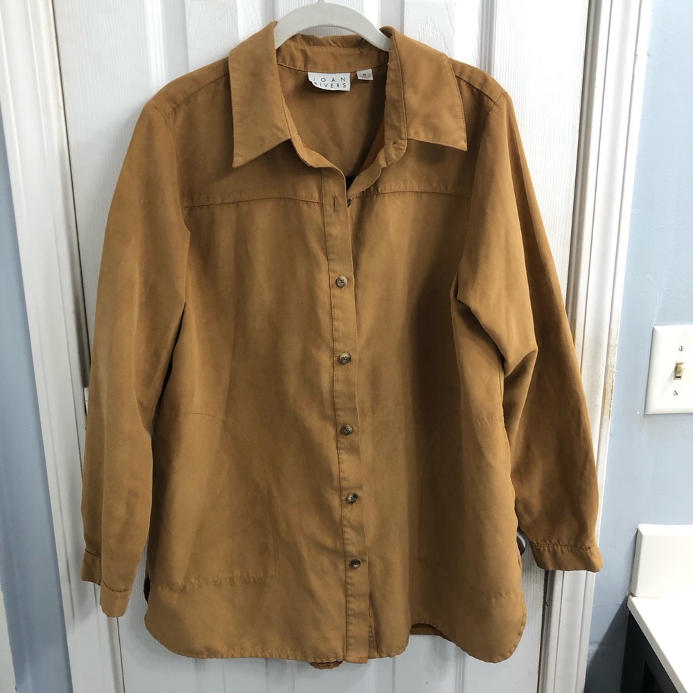 Joan Rivers Relaxed Fit Tan Boyfriend Shirt Women’s Medium